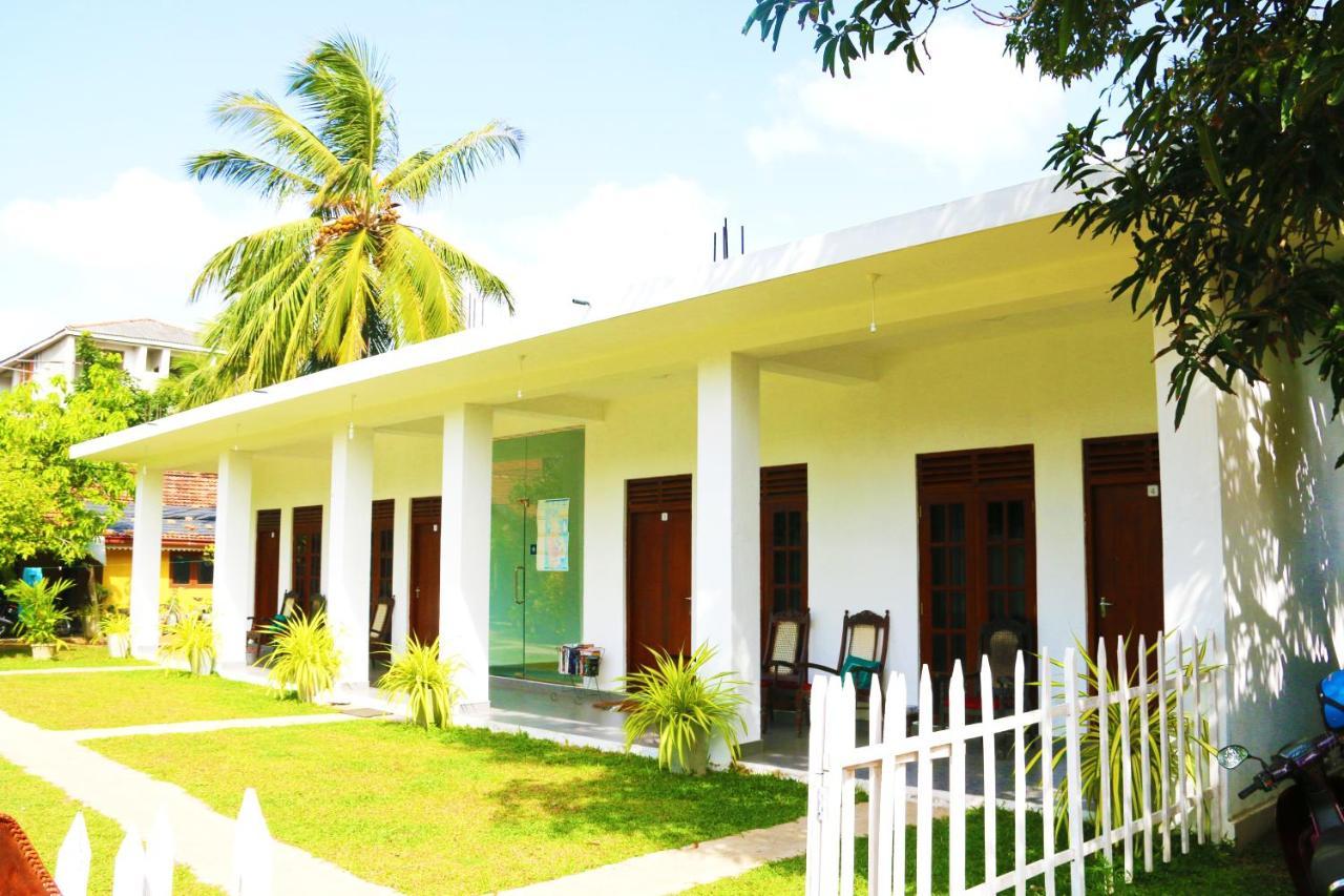 A&B Resort Negombo Kudapaduwa Εξωτερικό φωτογραφία