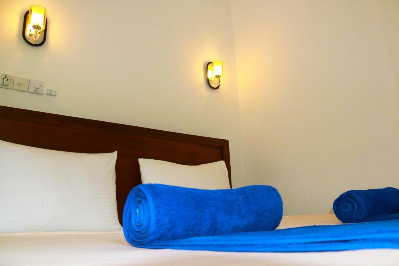 A&B Resort Negombo Kudapaduwa Εξωτερικό φωτογραφία